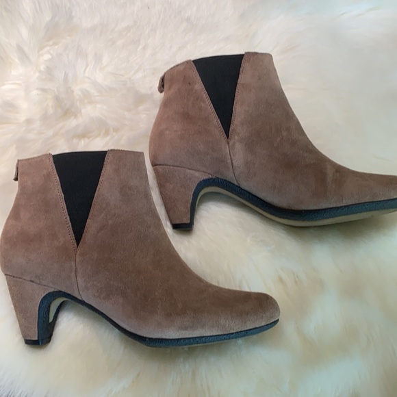 Sam Edelman Shoes - Sam Edelman Morillo Tan Suede Ankle Boots | Size 7.5